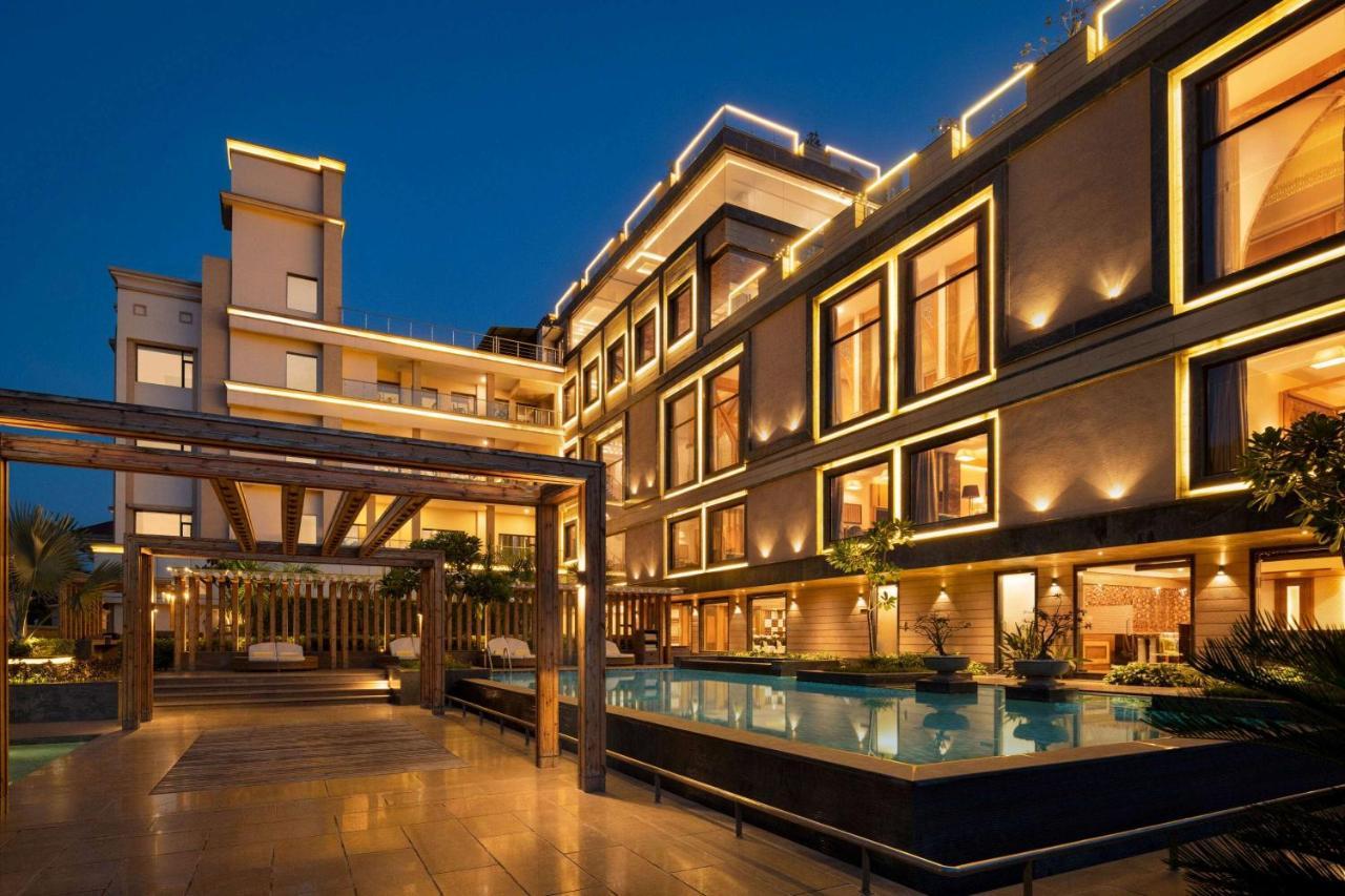 Ramada By Wyndham Varanasi Katesar Chandauli Buitenkant foto